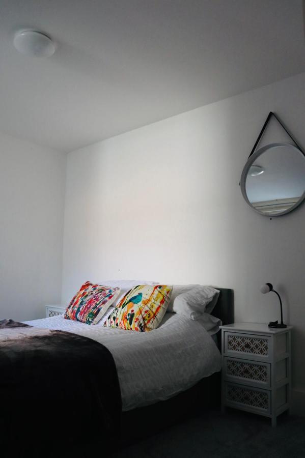 Garden Flat In The Heart Of Southsea Apartamento Portsmouth Exterior foto