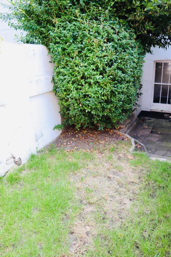 Garden Flat In The Heart Of Southsea Apartamento Portsmouth Exterior foto